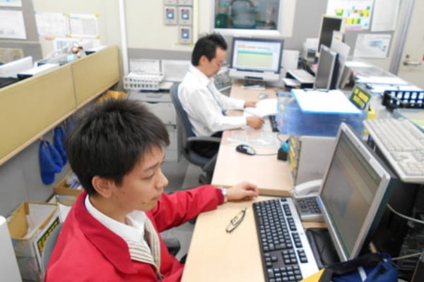 湘南物流 横浜青果センター 事務スタッフ